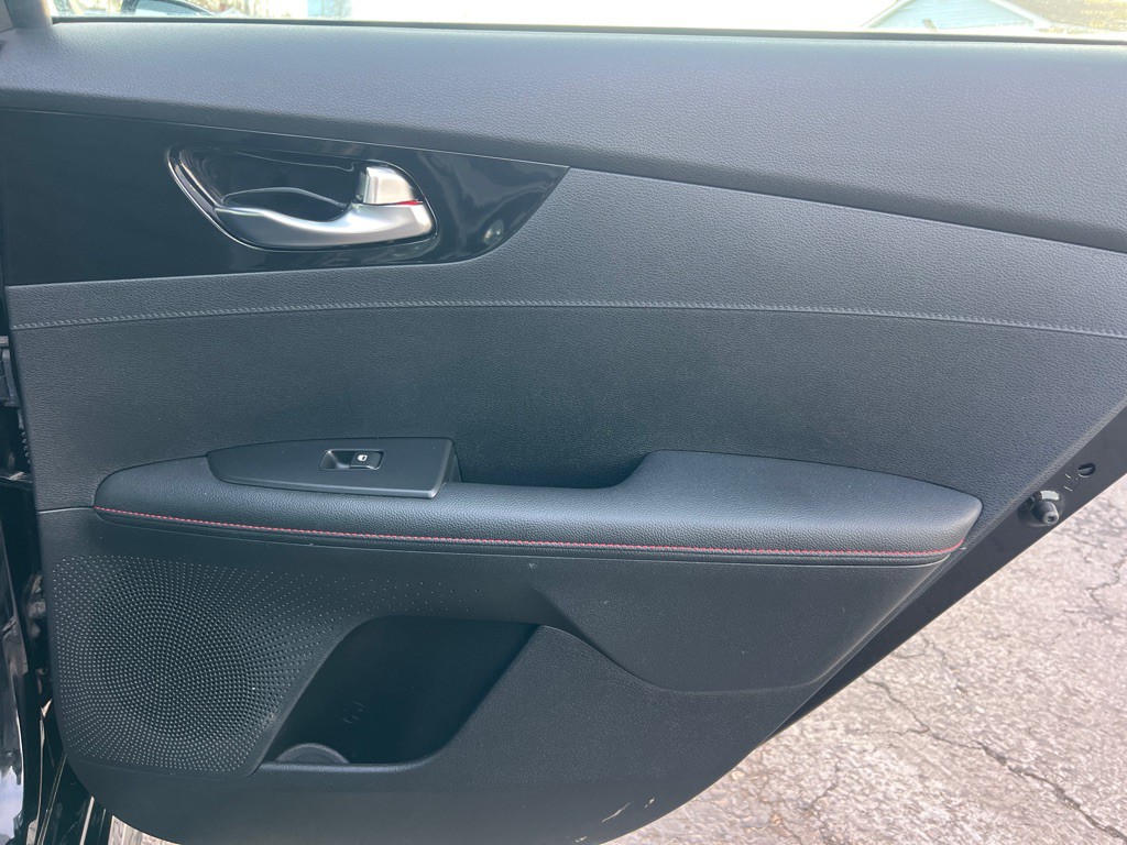 2024 Kia Forte Image 14