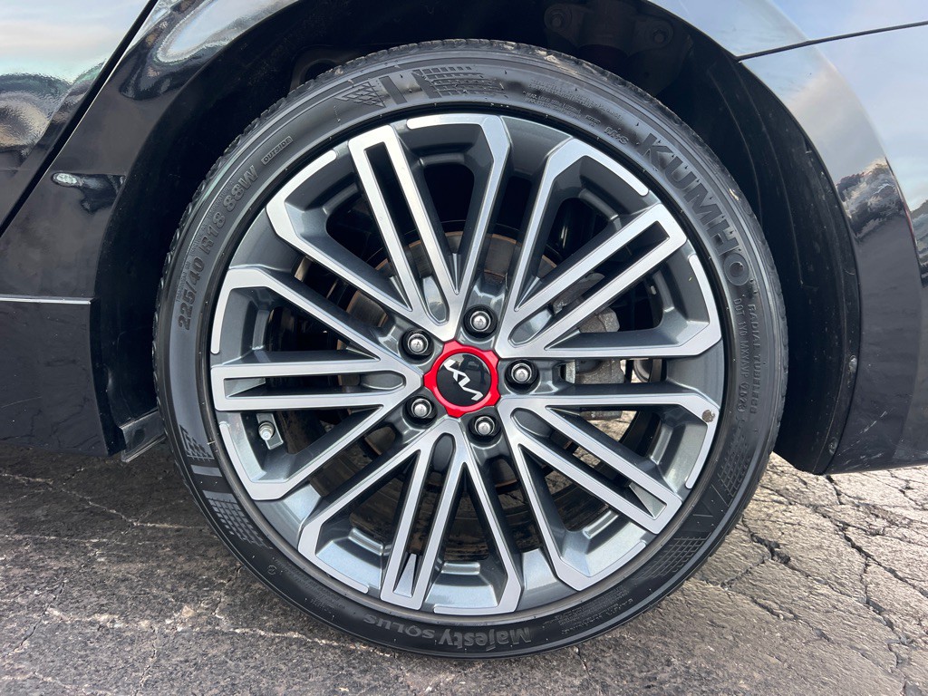 2024 Kia Forte Image 40