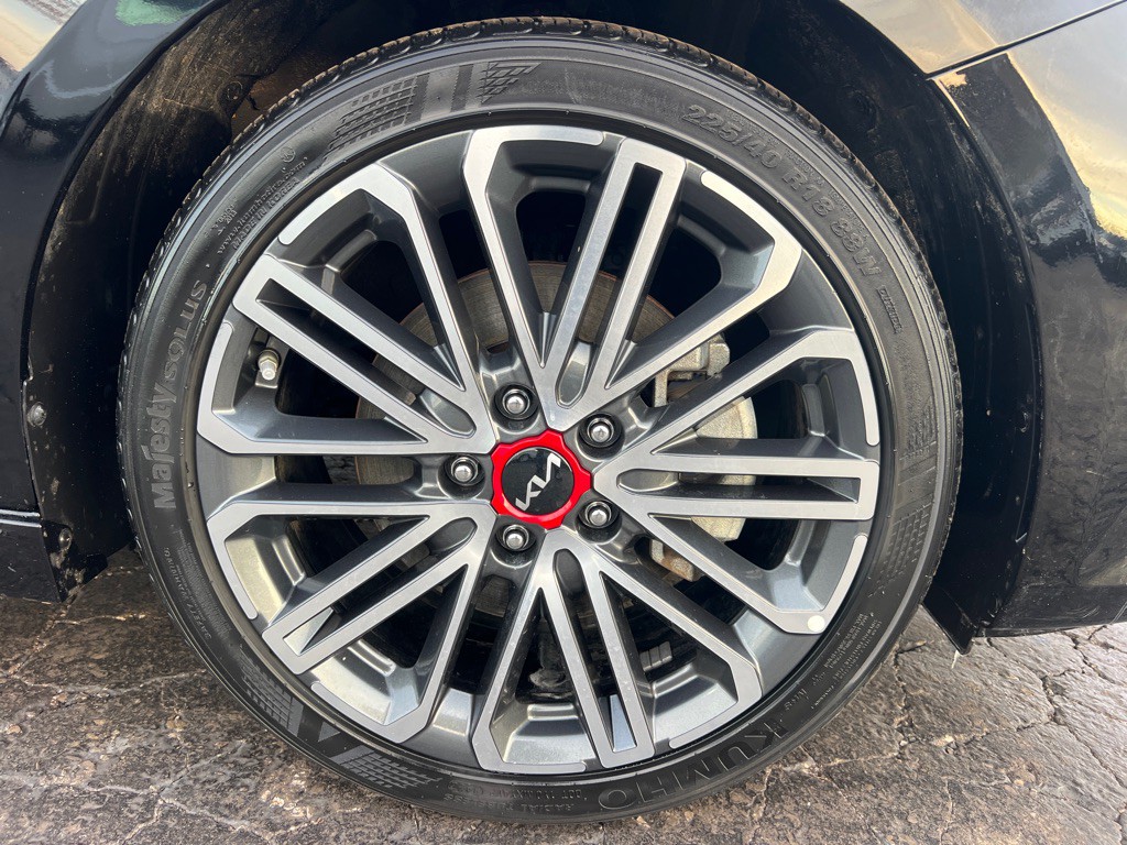 2024 Kia Forte Image 42