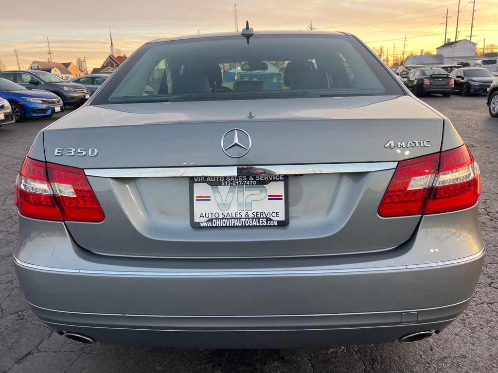 2013 Mercedes-Benz E-Class Image 6