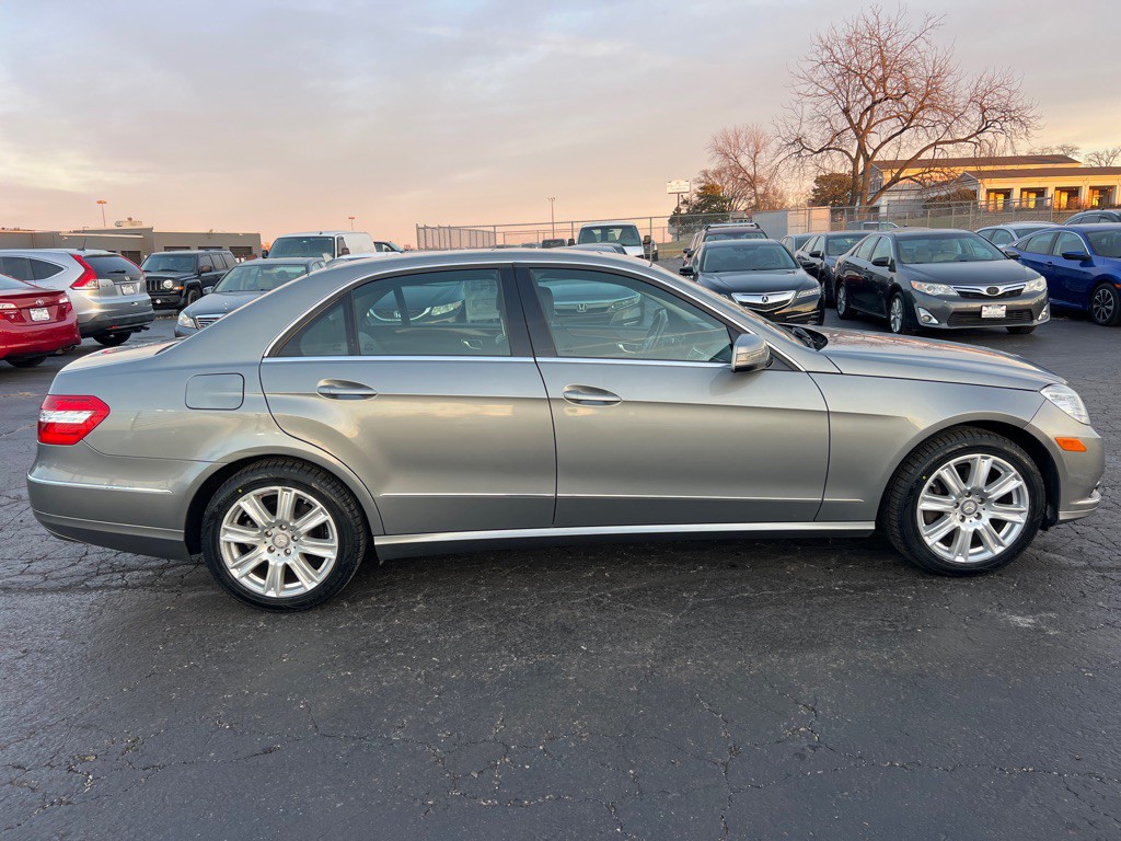2013 Mercedes-Benz E-Class Image 8