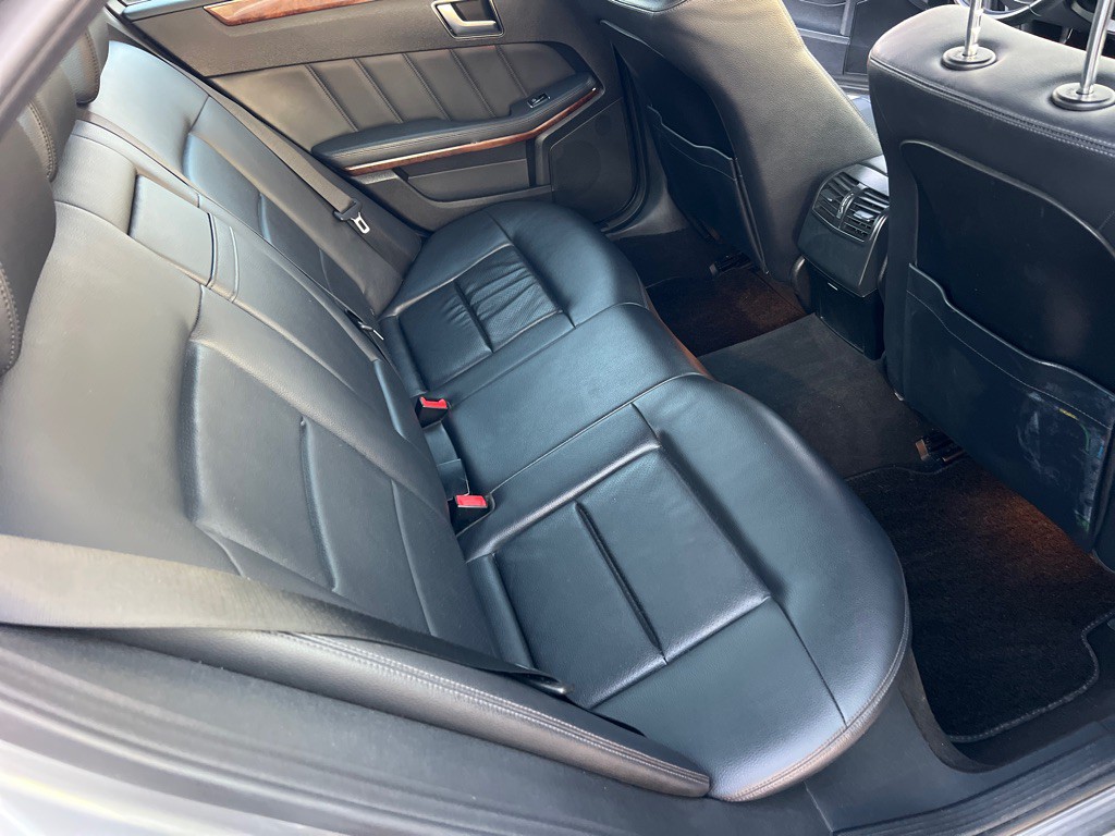 2013 Mercedes-Benz E-Class Image 16