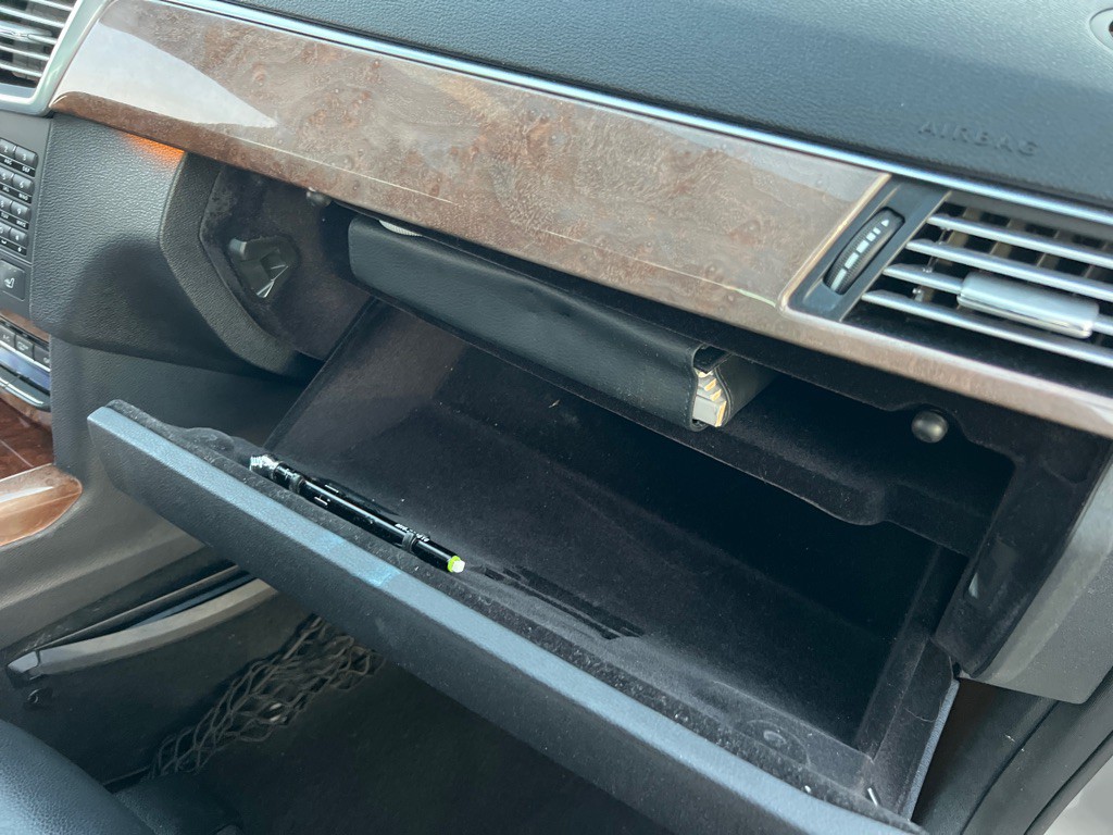 2013 Mercedes-Benz E-Class Image 22