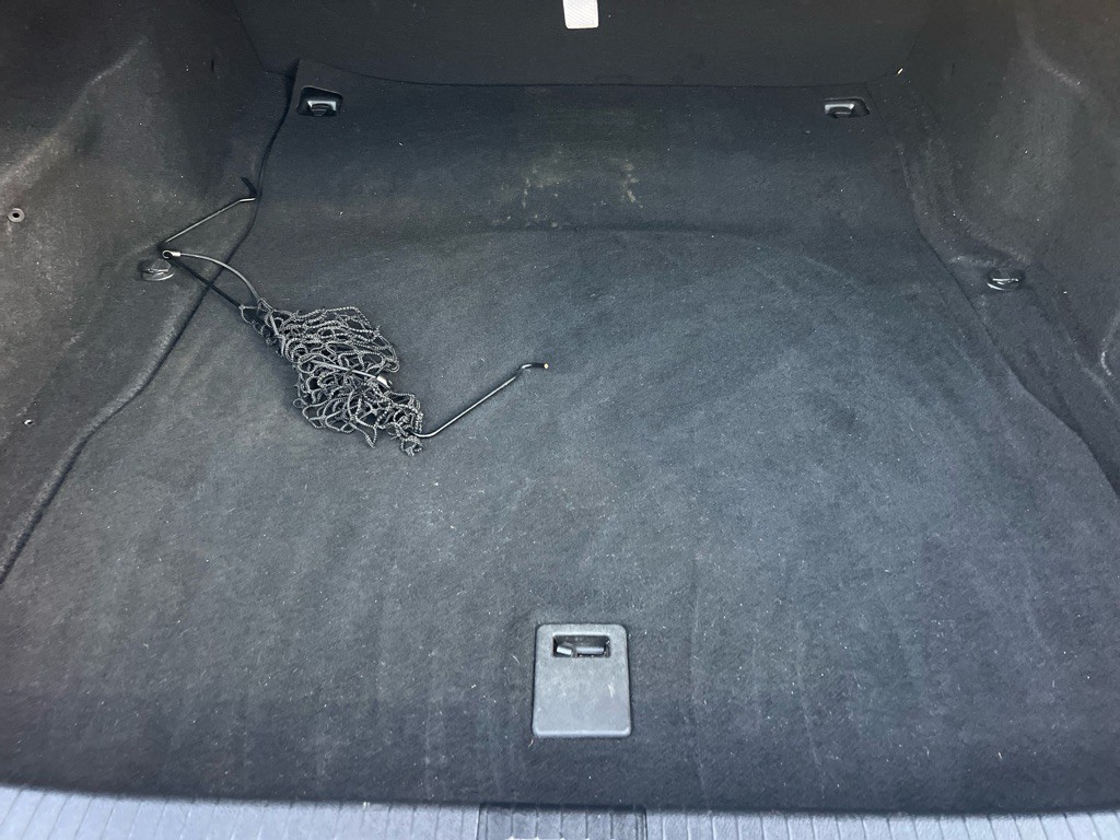 2013 Mercedes-Benz E-Class Image 23