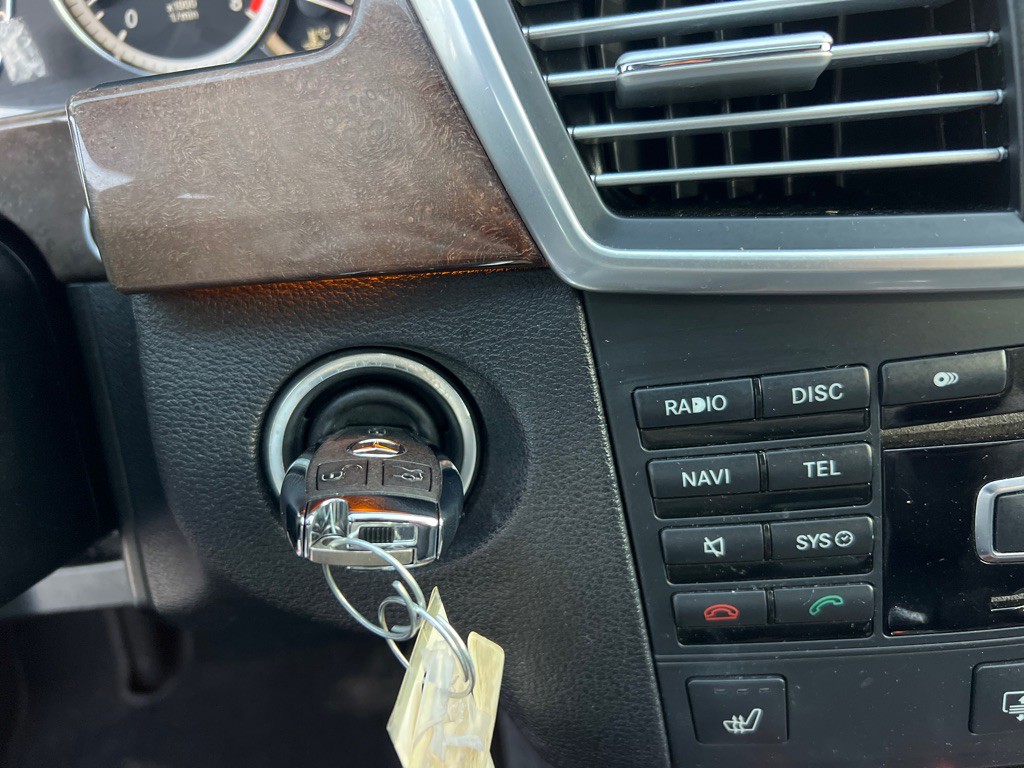 2013 Mercedes-Benz E-Class Image 29