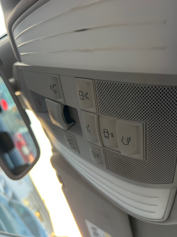 2013 Mercedes-Benz E-Class Image 37