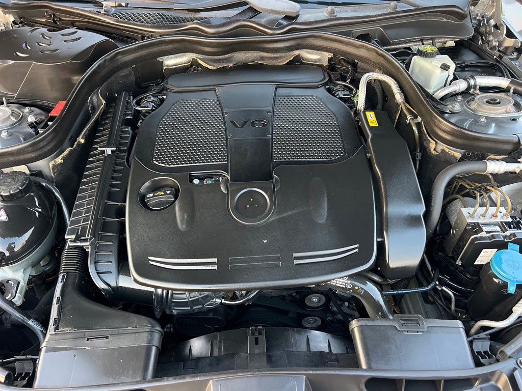 2013 Mercedes-Benz E-Class Image 44