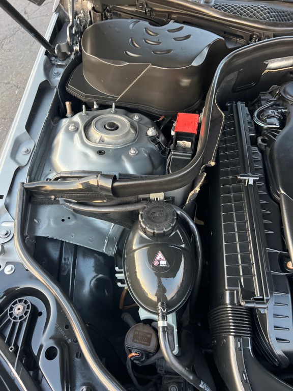 2013 Mercedes-Benz E-Class Image 46