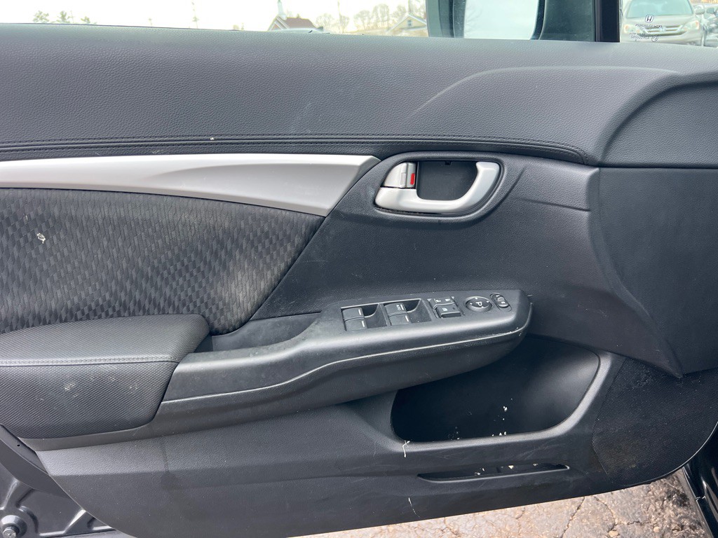 2015 Honda Civic Image 10
