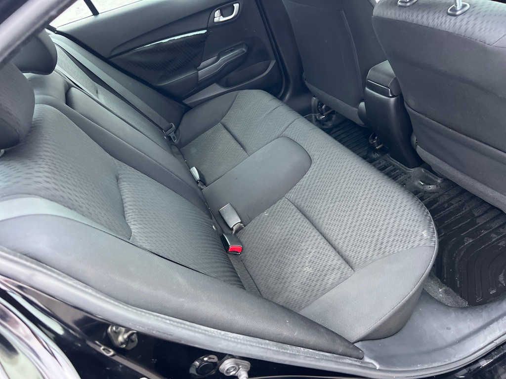 2015 Honda Civic Image 15