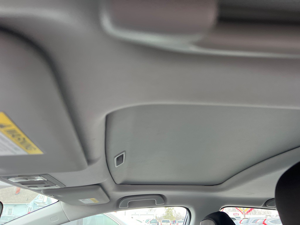 2015 Honda Civic Image 32