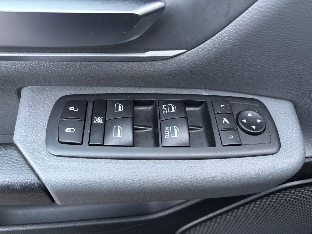 2020 RAM 1500 Image 12