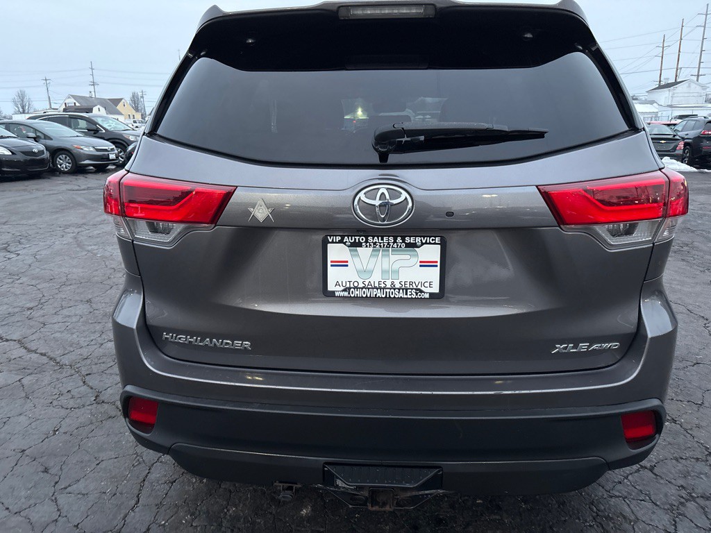2018 Toyota Highlander Image 6