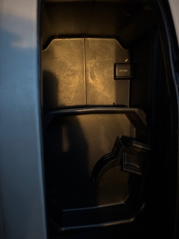 2018 Toyota Highlander Image 38