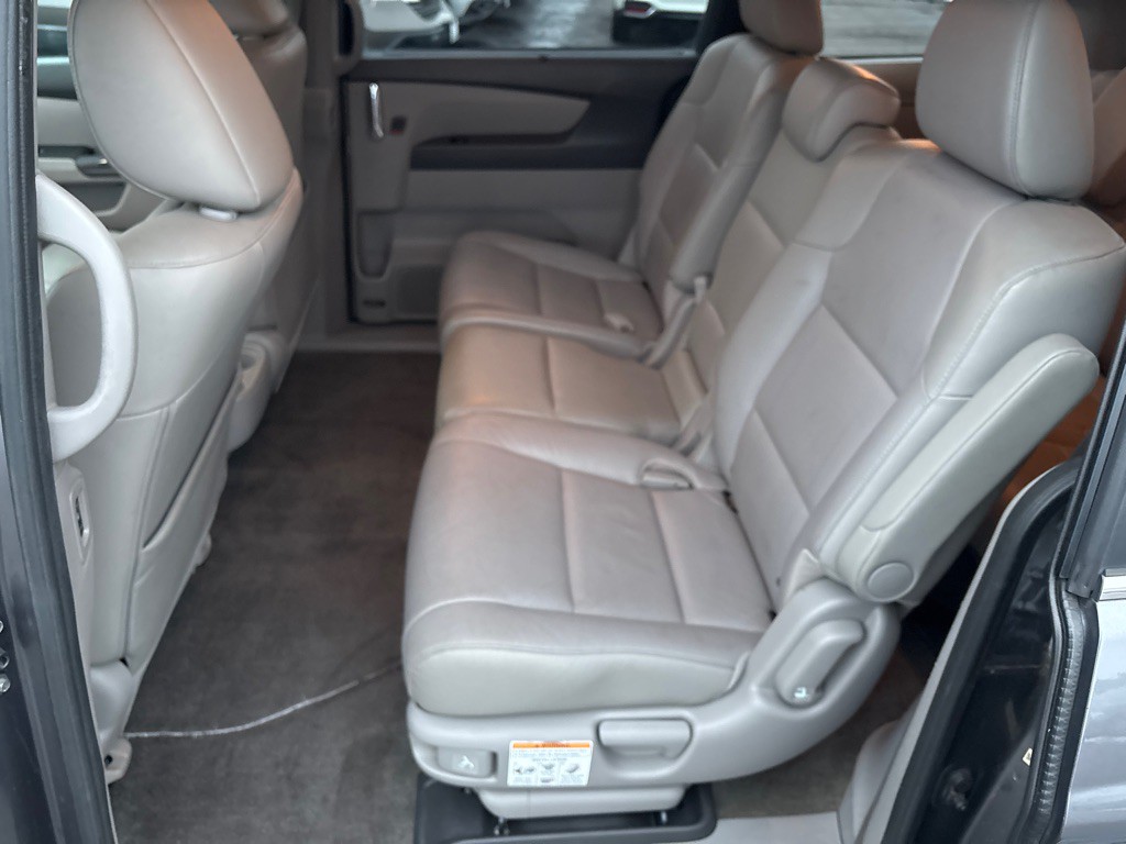 2014 Honda Odyssey Image 12
