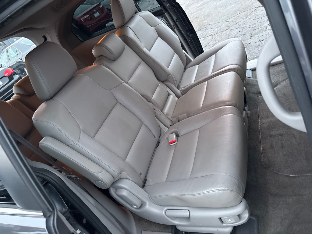 2014 Honda Odyssey Image 15