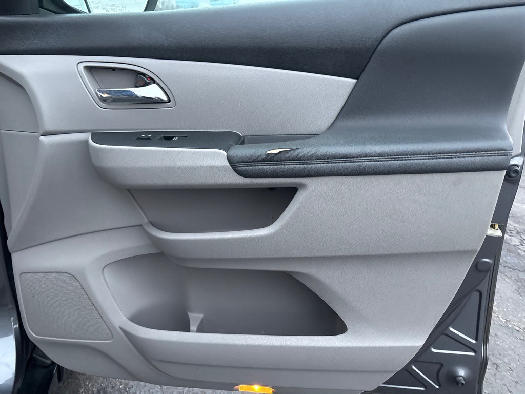2014 Honda Odyssey Image 18