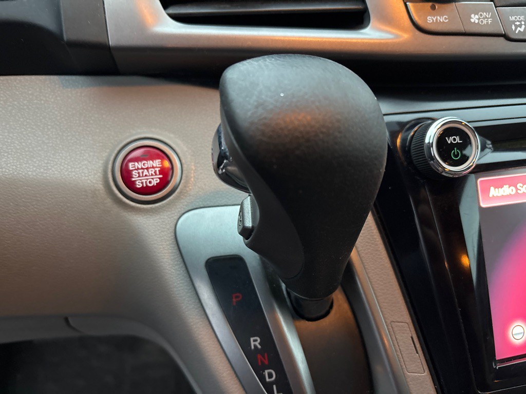 2014 Honda Odyssey Image 29