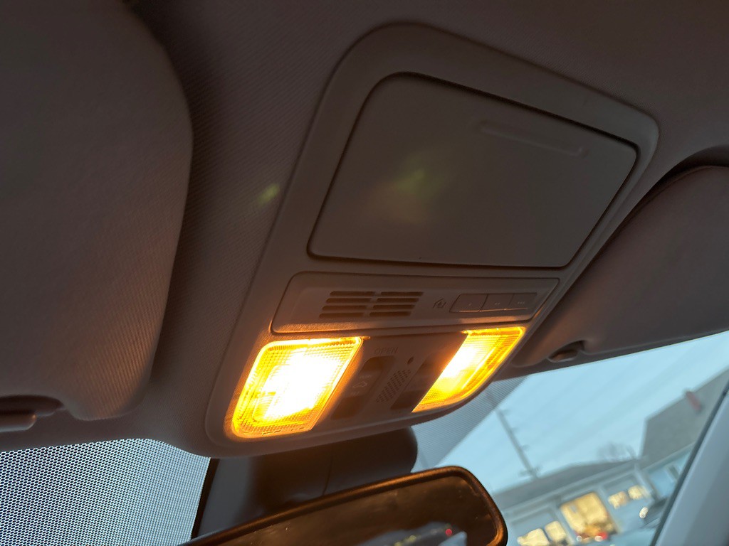 2014 Honda Odyssey Image 35