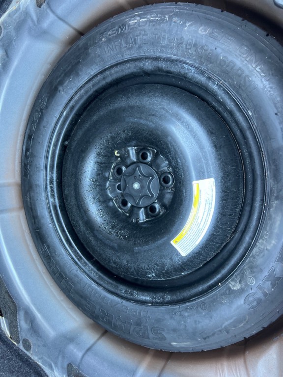 2015 INFINITI Q70 Image 24