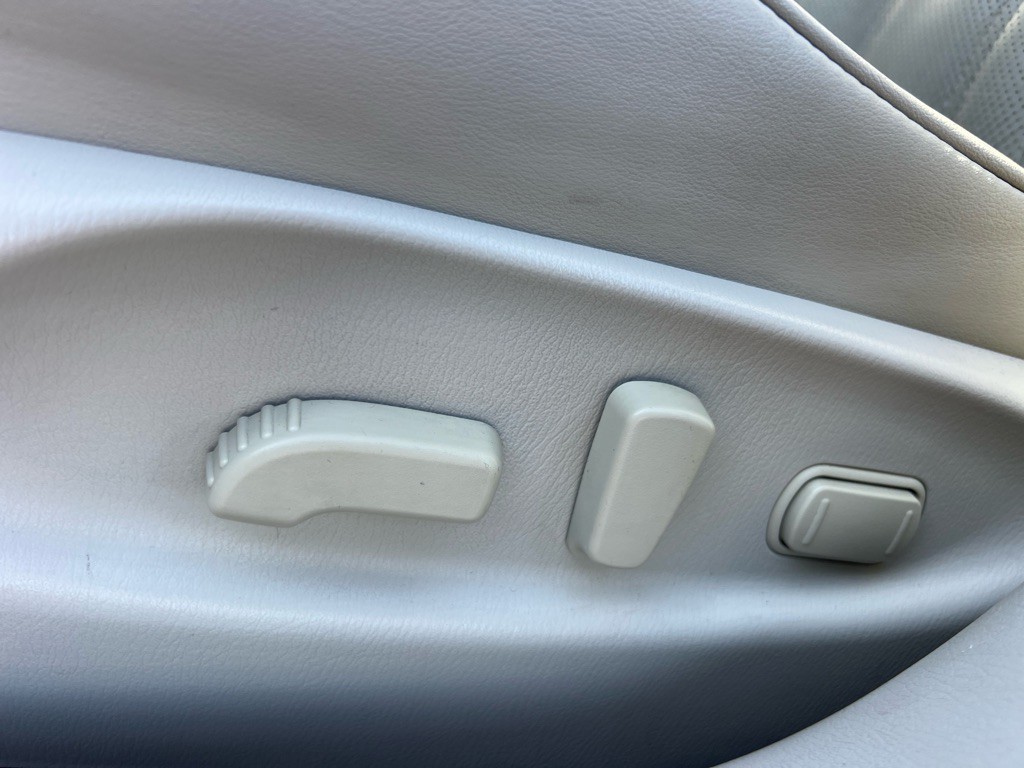 2015 INFINITI Q70 Image 27