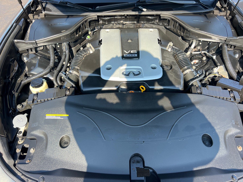 2015 INFINITI Q70 Image 50