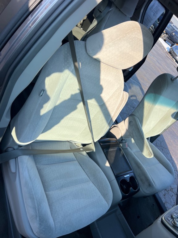 2017 Toyota Sienna Image 21