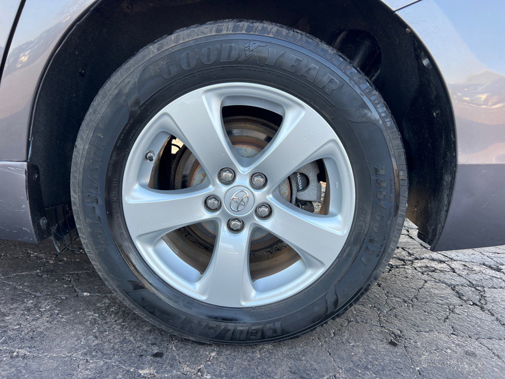 2017 Toyota Sienna Image 41