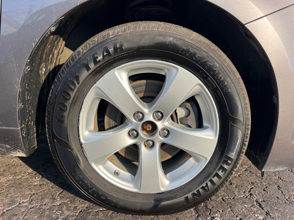 2017 Toyota Sienna Image 43