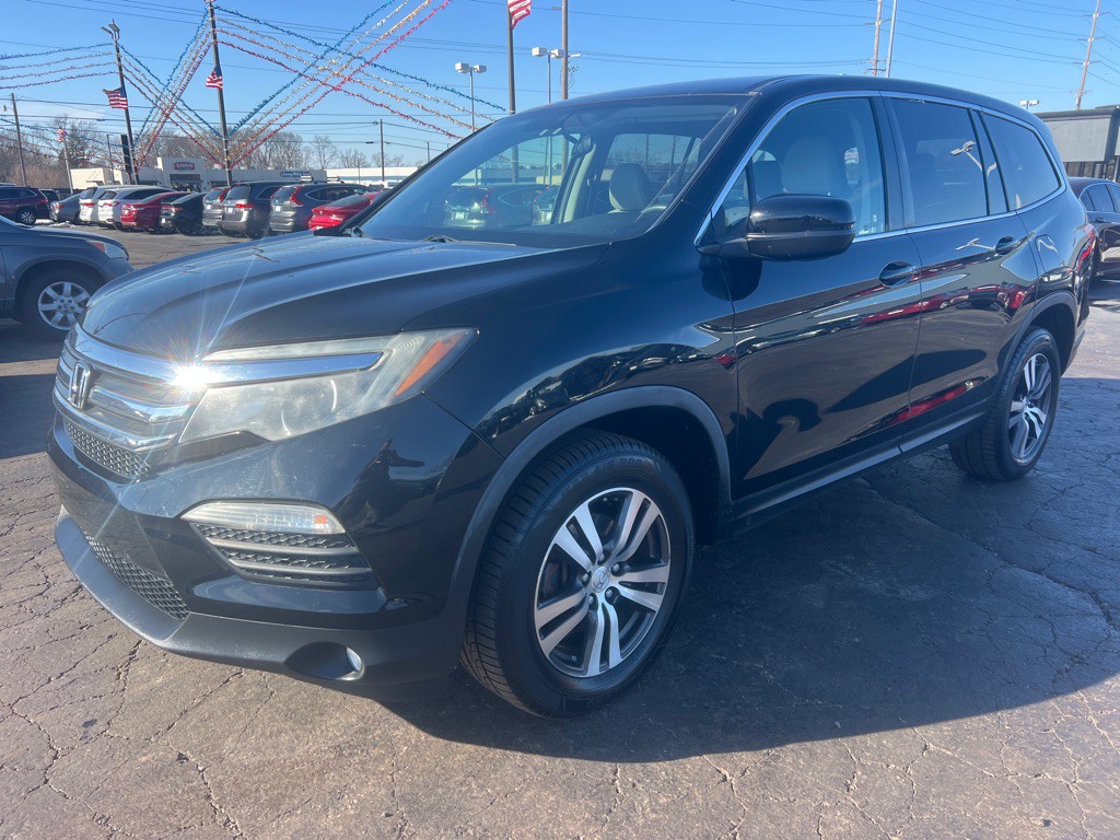 2017 Honda Pilot Image 3