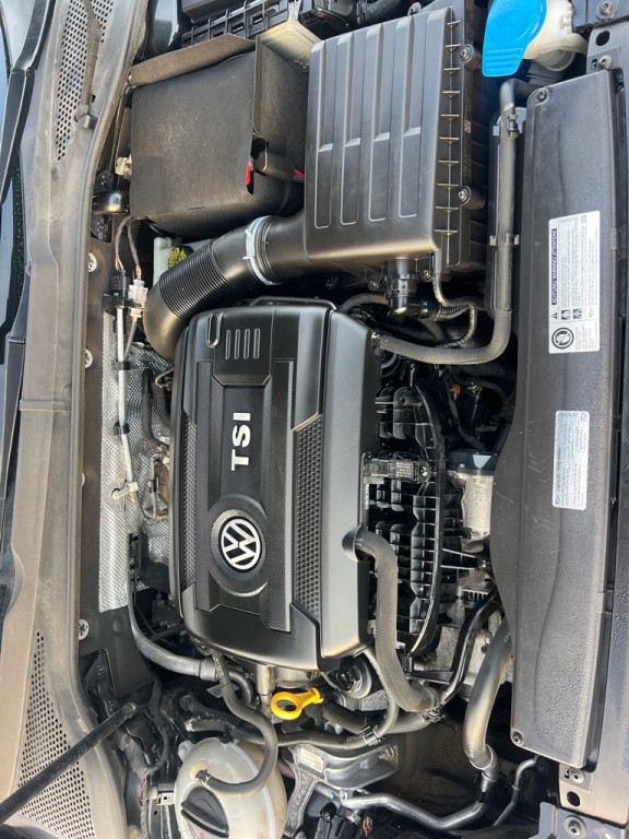 2017 Volkswagen GTI Image 41