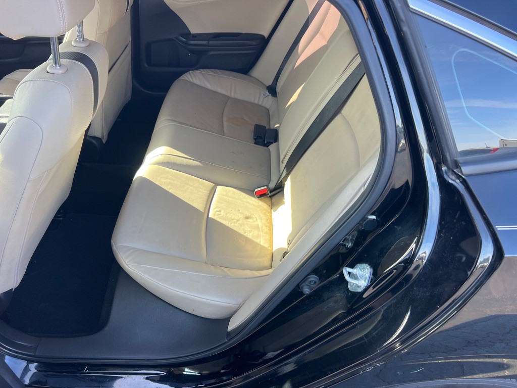 2018 Honda Civic Image 13