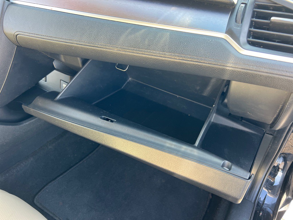 2018 Honda Civic Image 18