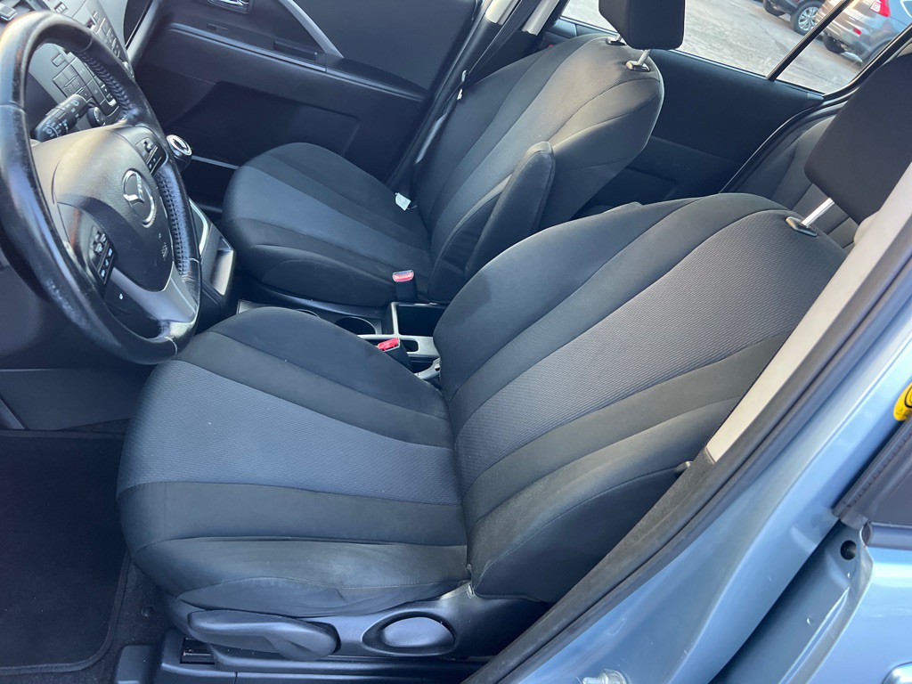 2013 Mazda Mazda5 Image 12