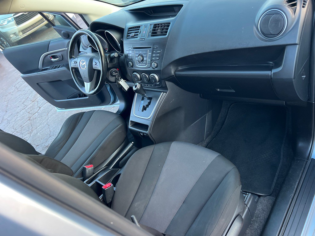 2013 Mazda Mazda5 Image 19