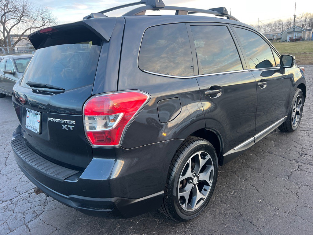 2016 Subaru Forester Image 7