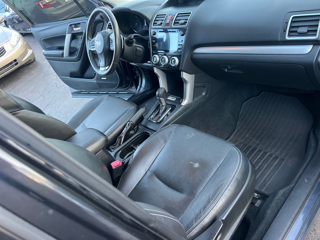 2016 Subaru Forester Image 18