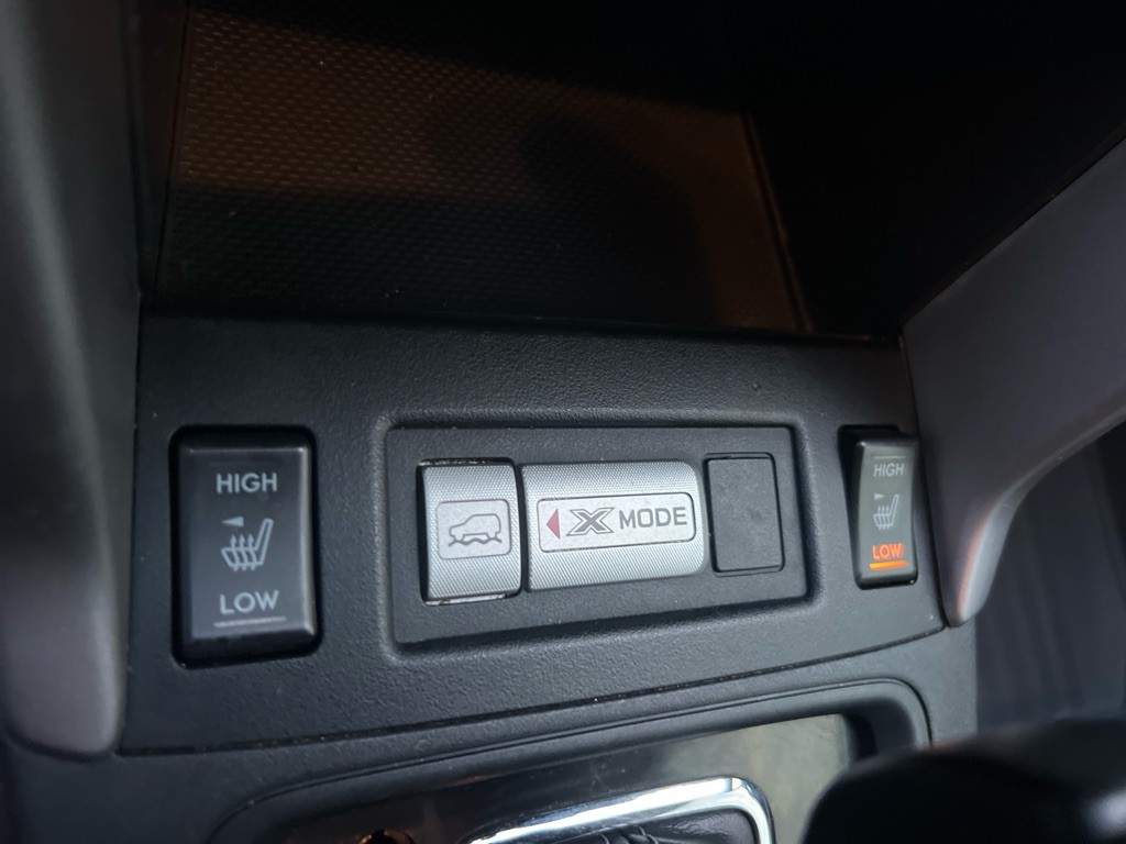 2016 Subaru Forester Image 32