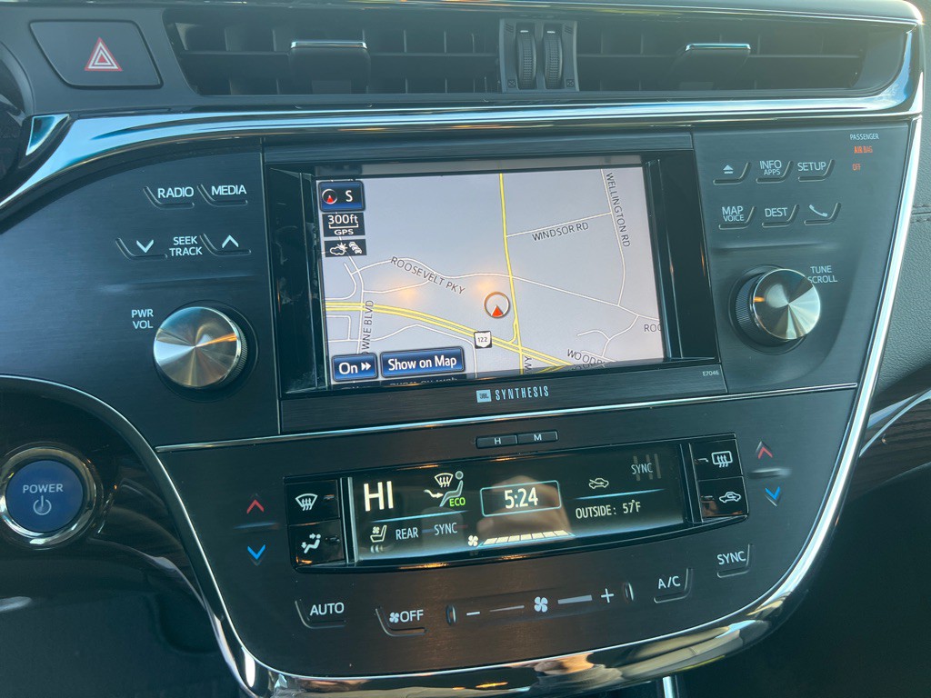 2013 Toyota Avalon Image 34