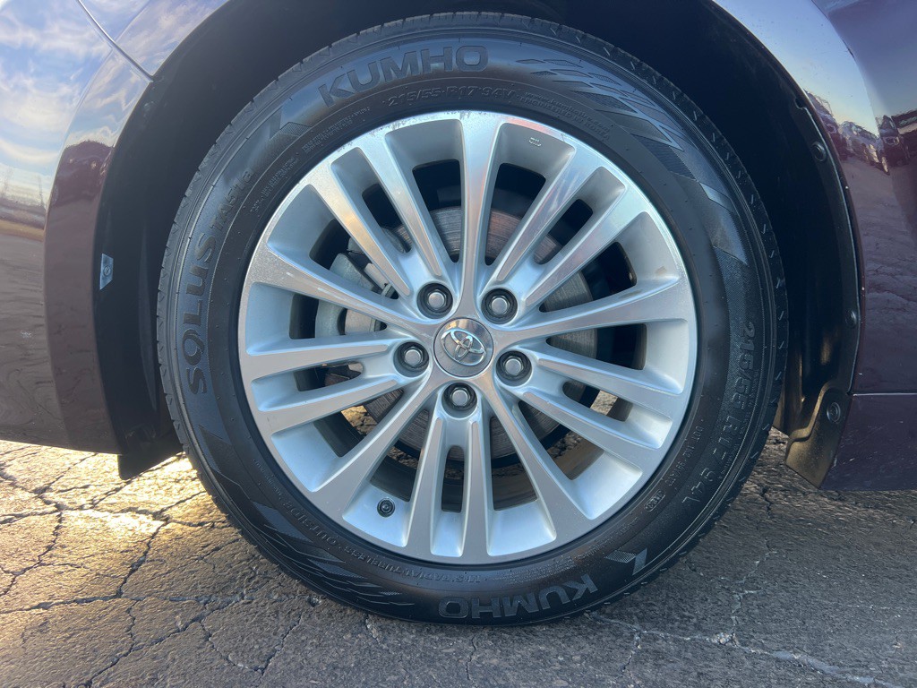 2013 Toyota Avalon Image 43