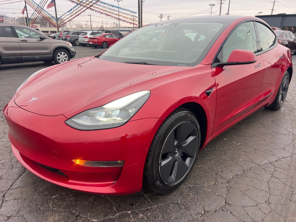 2022 Tesla Model 3 Image 3