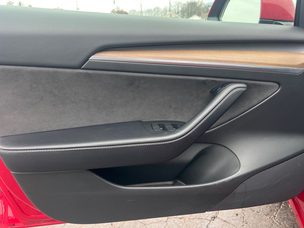2022 Tesla Model 3 Image 10