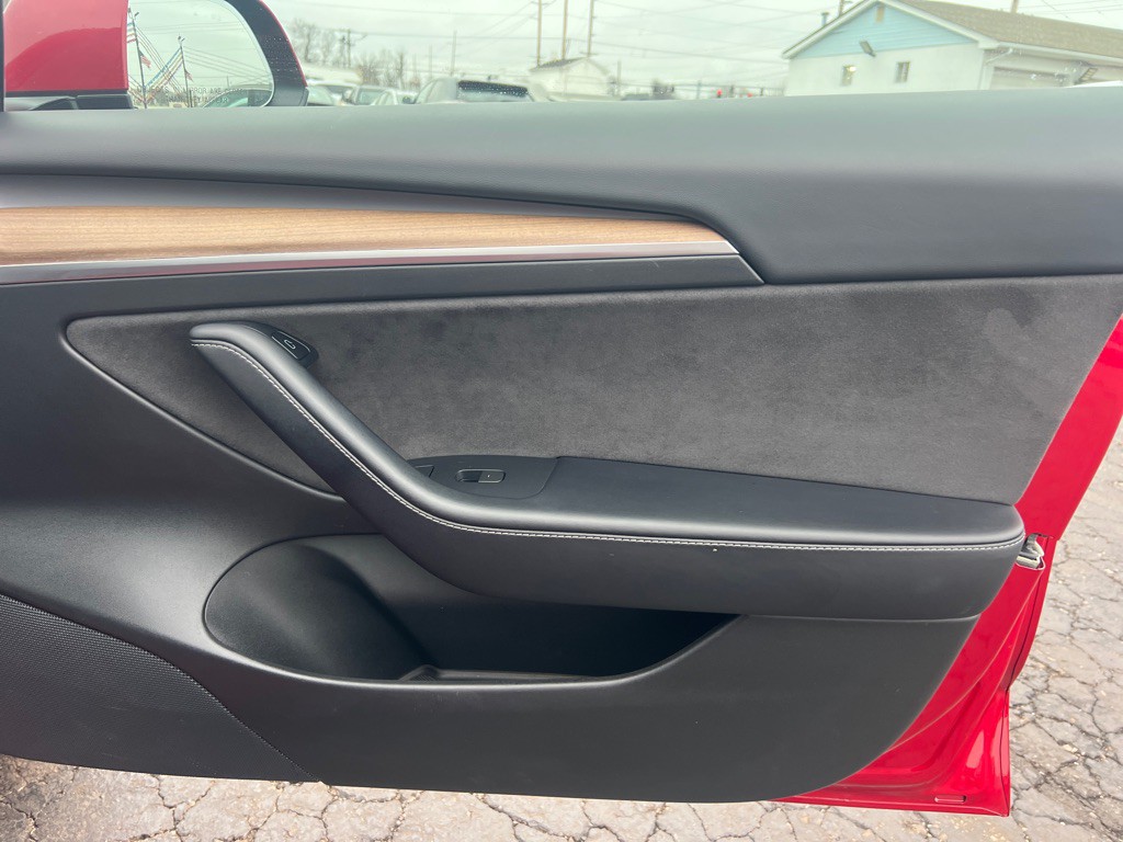 2022 Tesla Model 3 Image 18