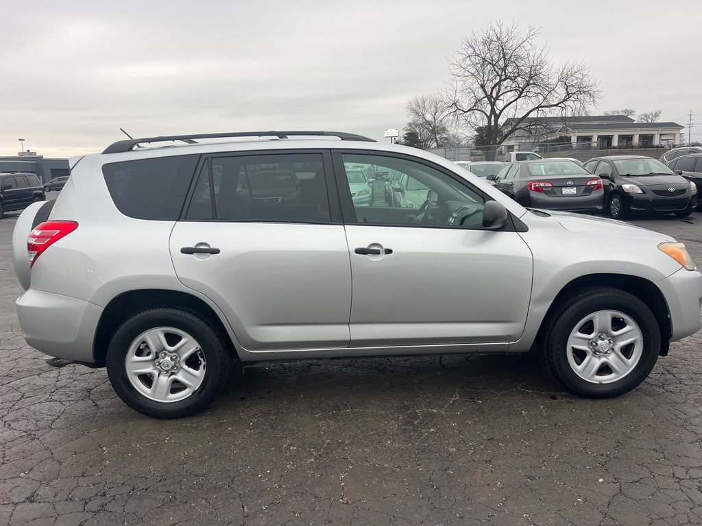 2011 Toyota Rav4 Image 8