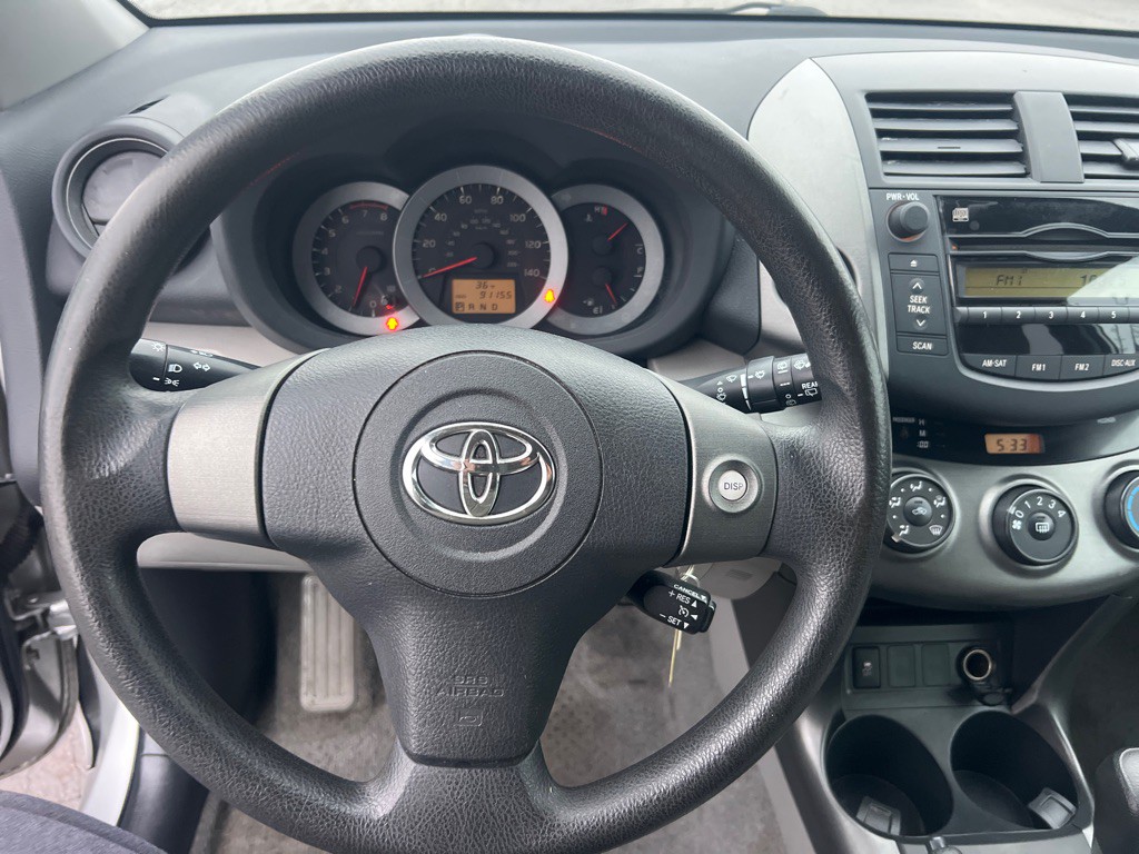 2011 Toyota Rav4 Image 24