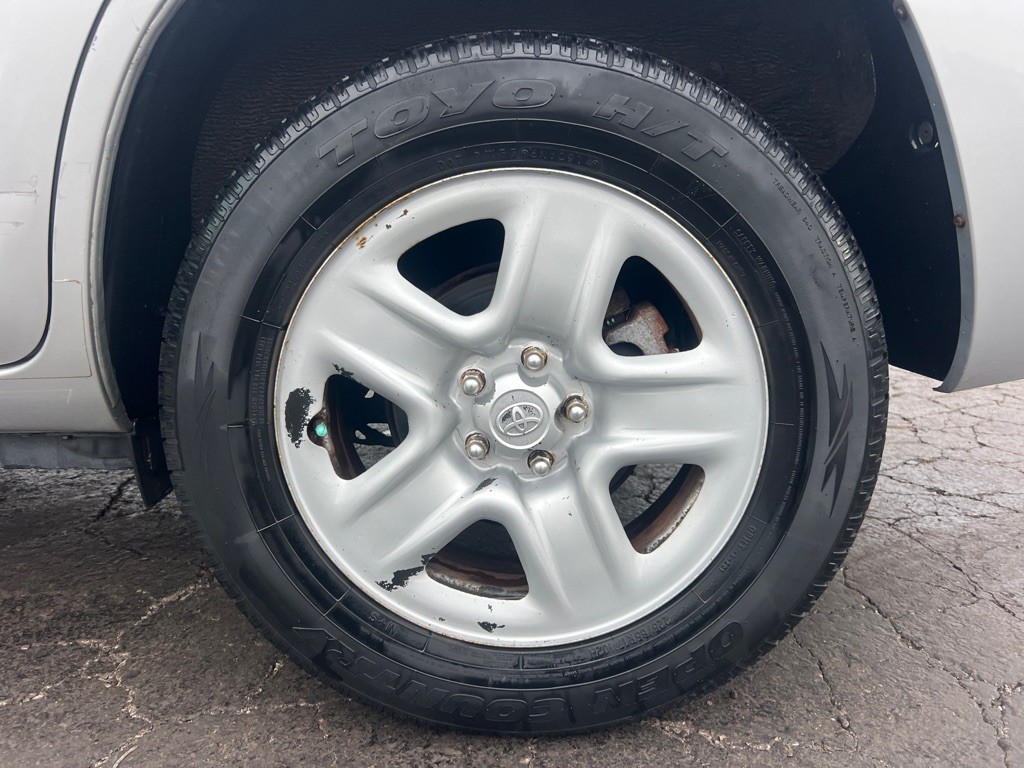 2011 Toyota Rav4 Image 34