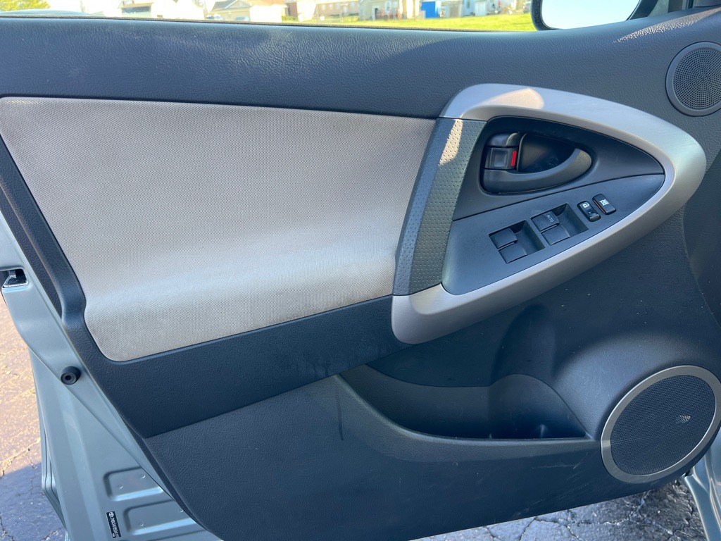 2008 Toyota Rav4 Image 10