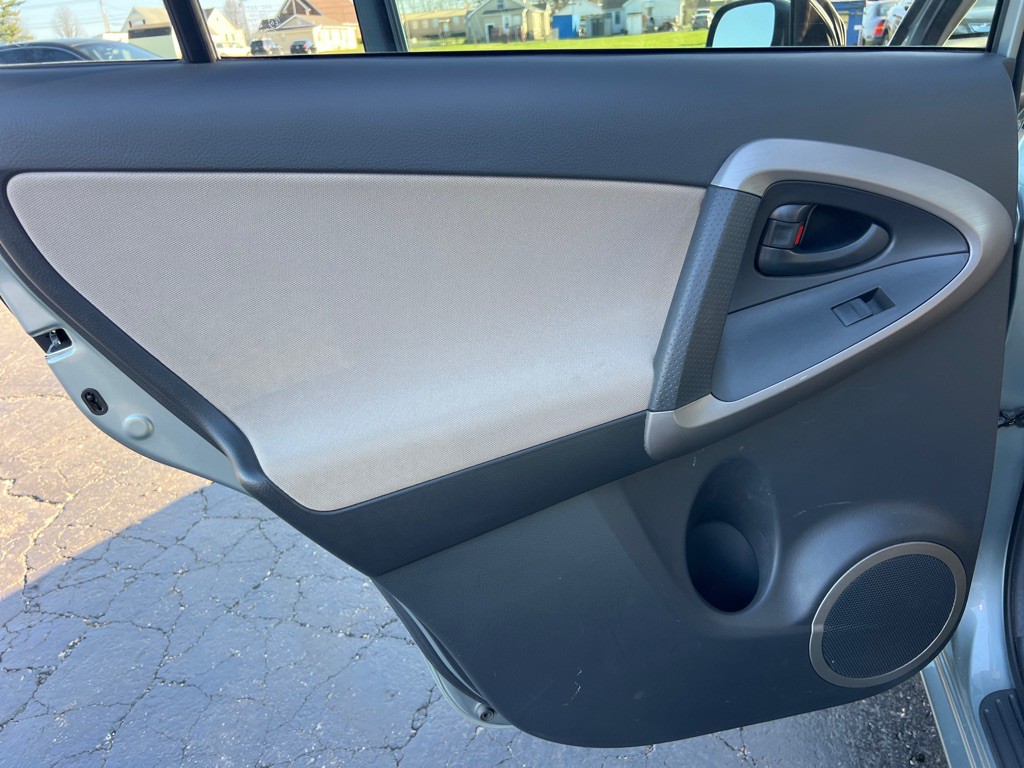 2008 Toyota Rav4 Image 12