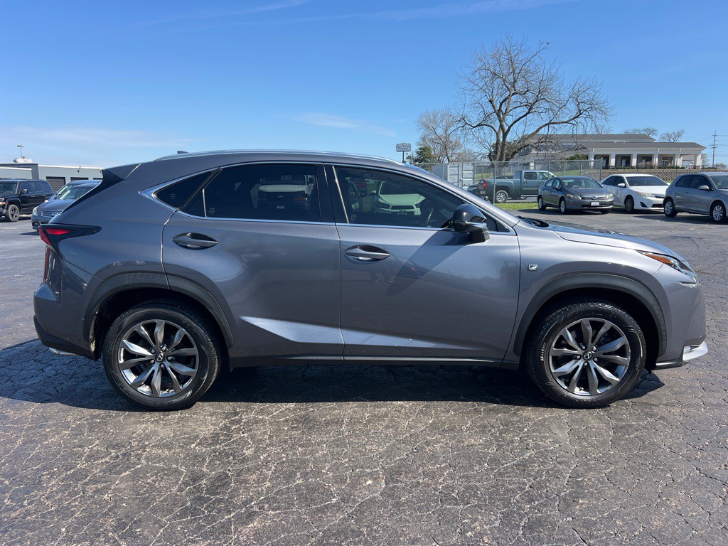 2015 Lexus NX 200t Image 8