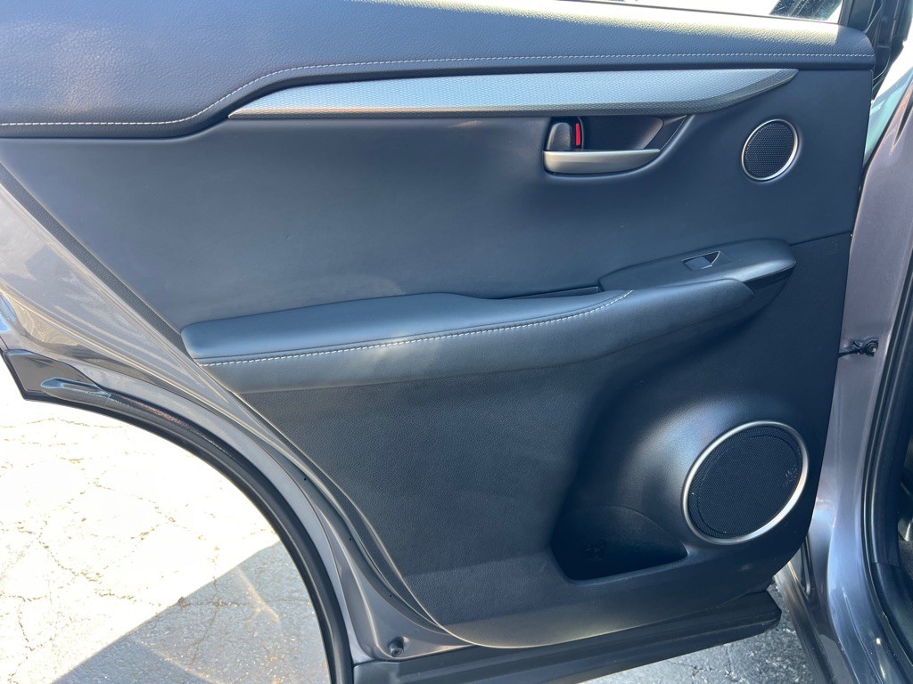 2015 Lexus NX 200t Image 13